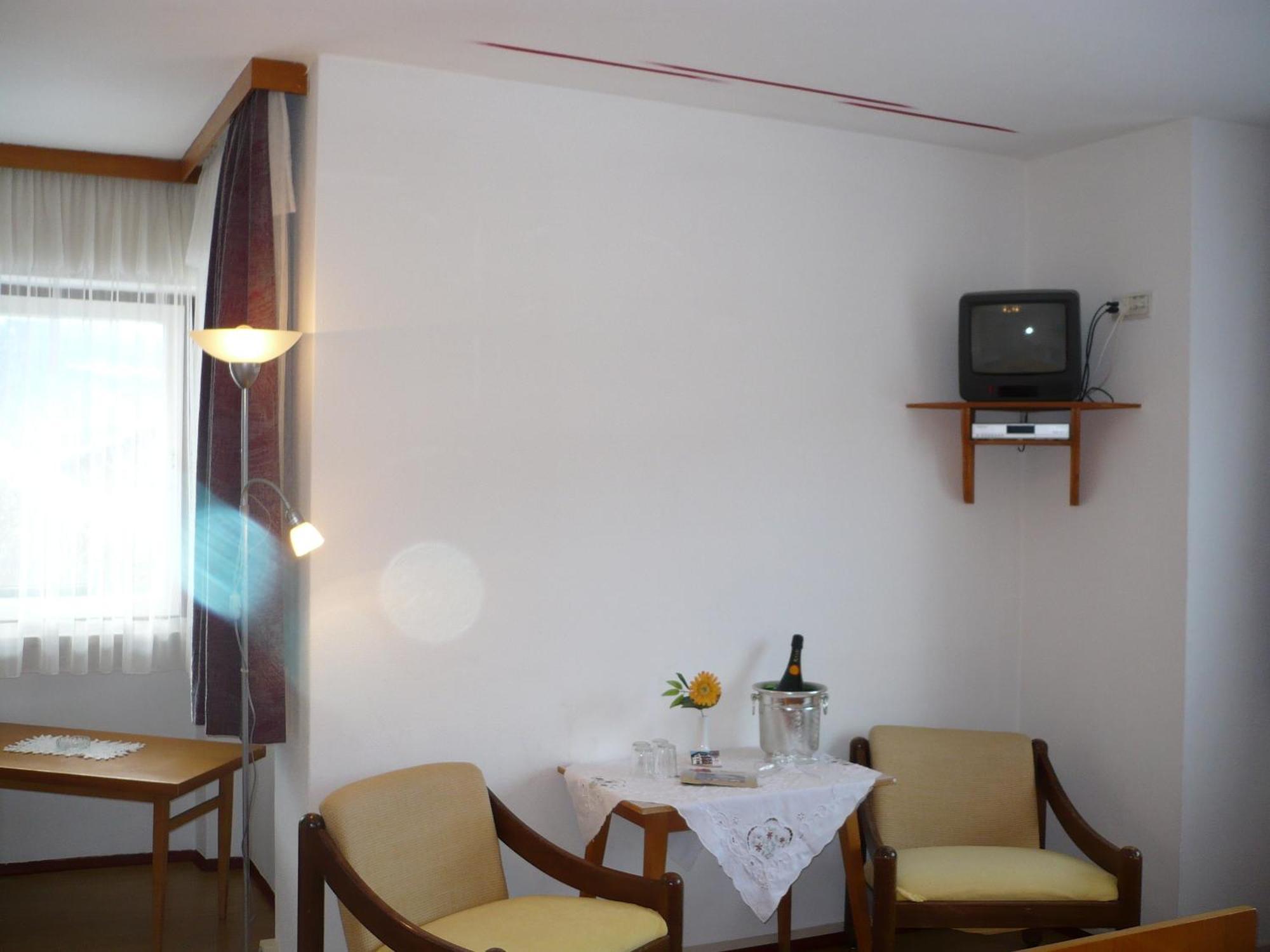 Hotel Alpenrose Rodengo Esterno foto